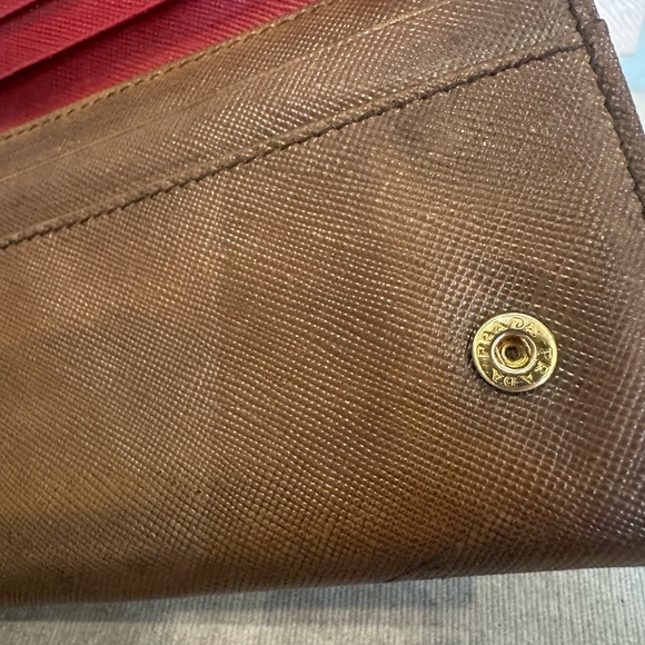 Prada Wallet - Picture 9 of 14